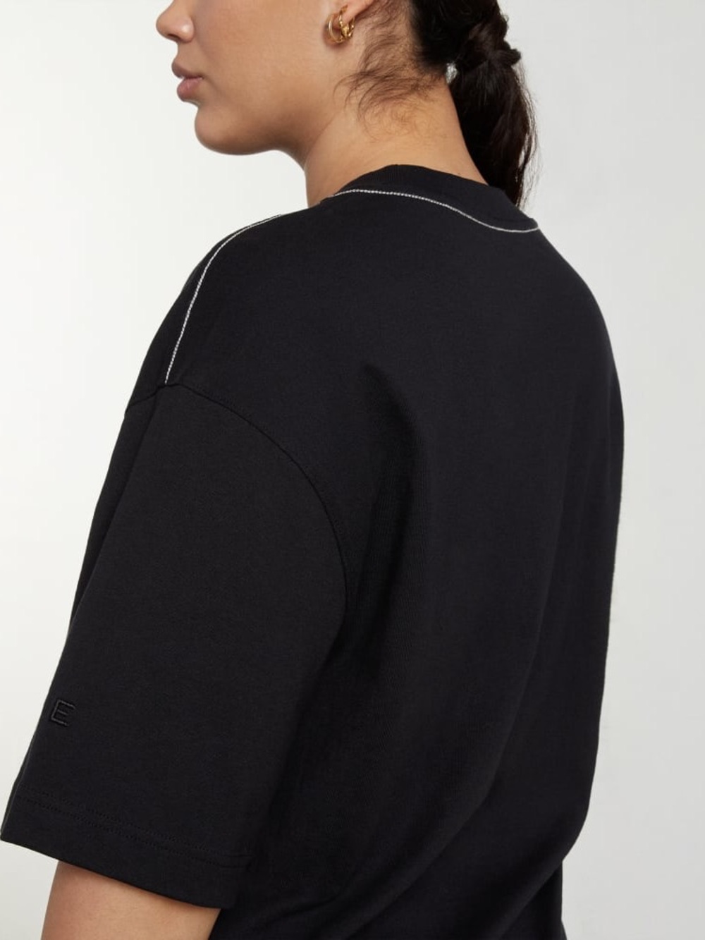 Everlane Black Premium Weight Relaxed Tee Black NWT Medium - Picture 5 of 6